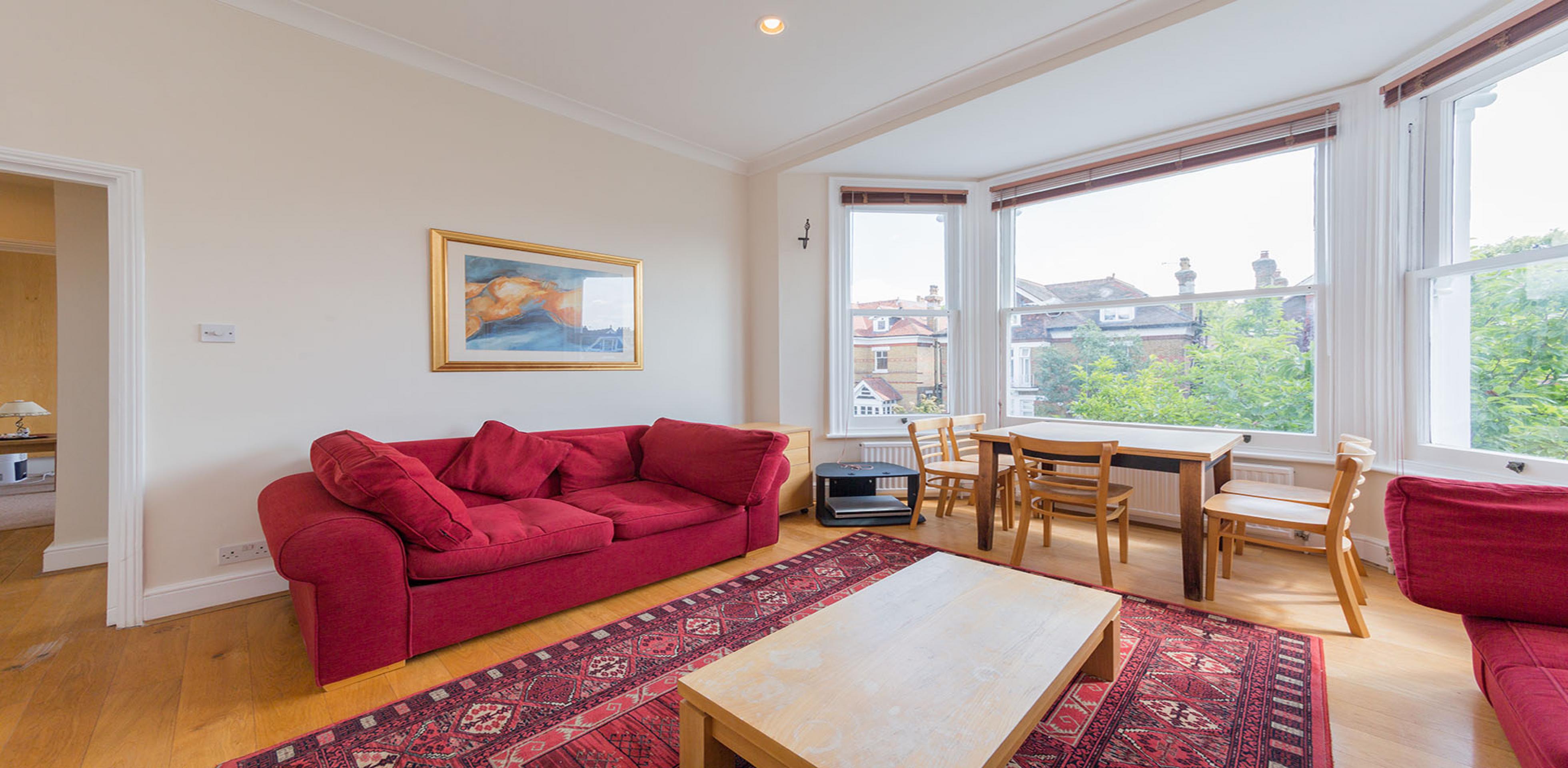 			LET, 2 Bedroom, 1 bath, 1 reception Flat			 Priory Road, WEST HAMPSTEAD NW6
